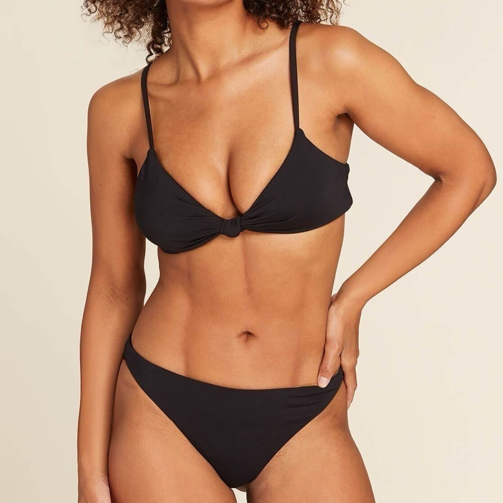 ANDIE The Santorini Top In Black